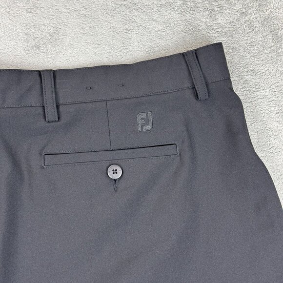 FOOTJOY Mens Golf Performance Stretch Chino Shorts Flat Front Travel Black W40 - Picture 3 of 6